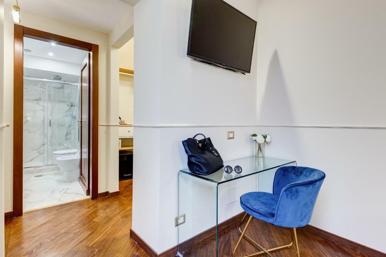 Trevi Private Suites By Premium Suites Collection Roma Exterior foto